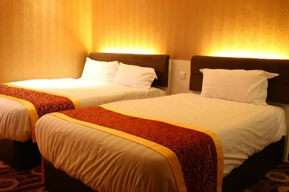 Golden Valley Hotel Malacca 2*,
